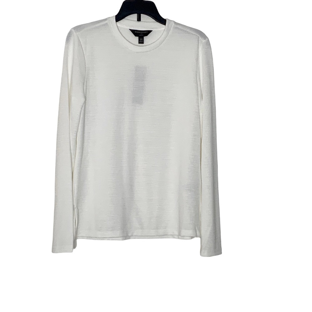 Banana Republic luxespun, long sleeve top. Crew neckline. NWT. Size XS